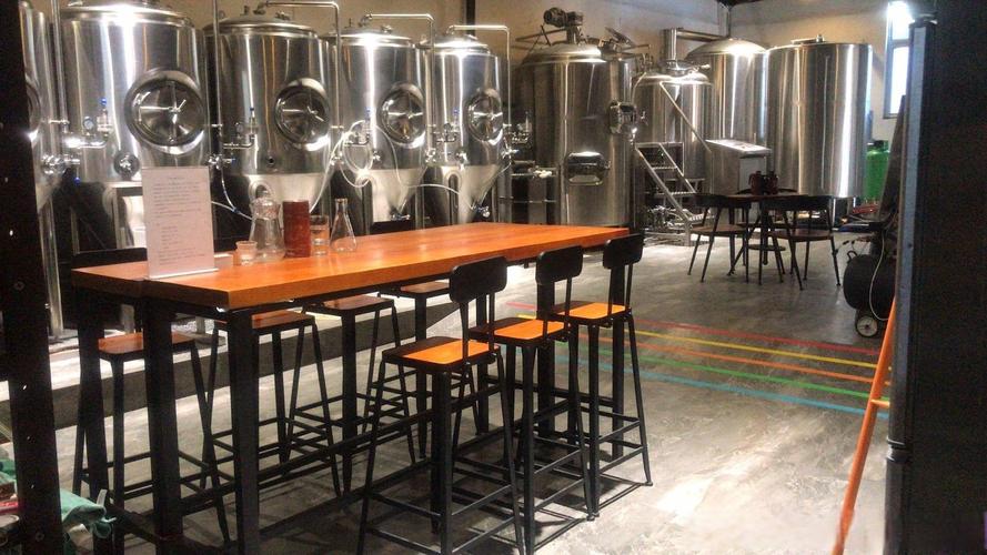 资中精酿啤酒鲜啤酒设备 精酿鲜啤酒设备多少钱一套?小型酿造系统选齐不花冤枉钱